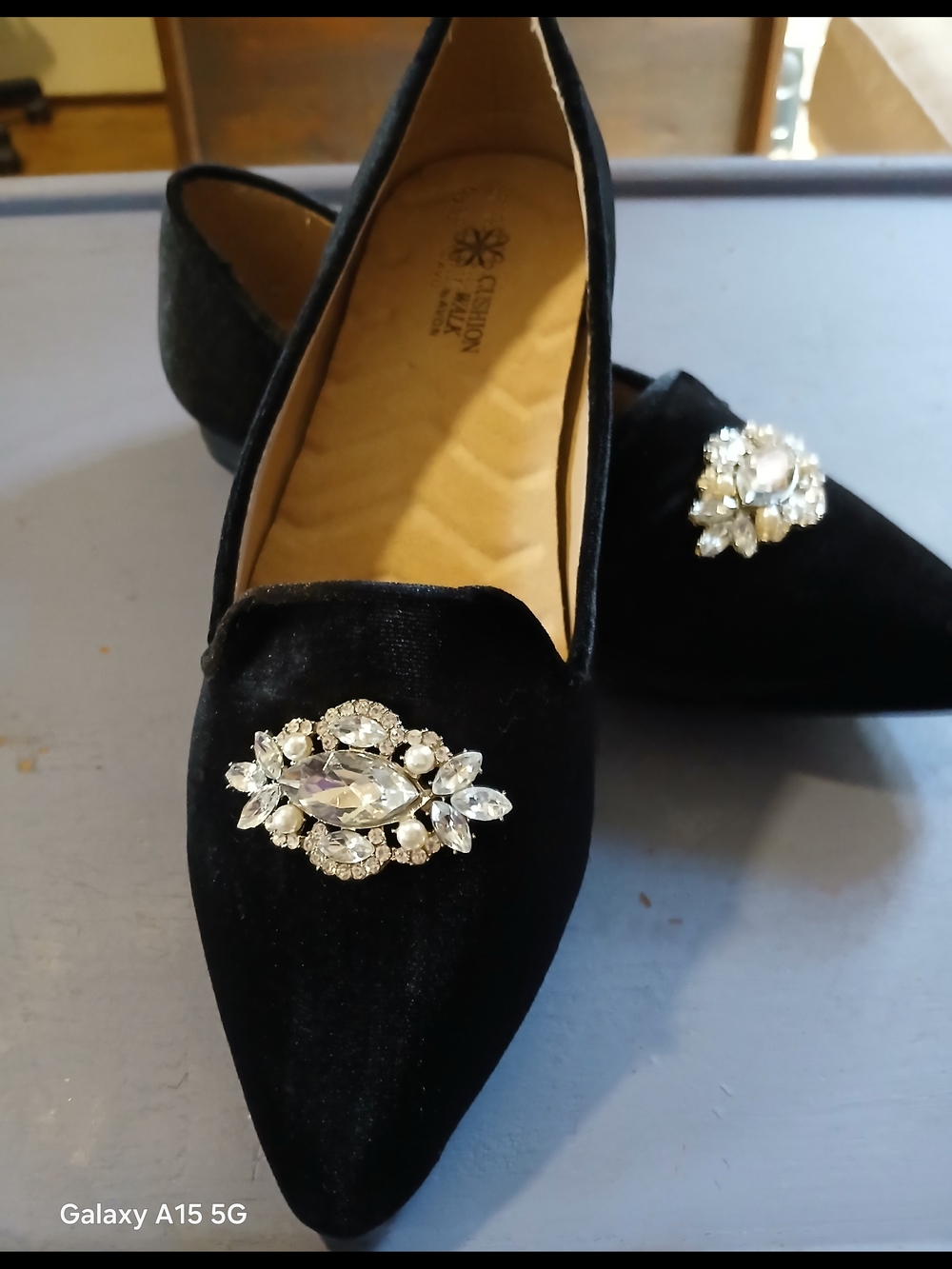 Avon Black Velvet Pointed Toe Flats with Crystal Brooch - Picture 2 of 9
